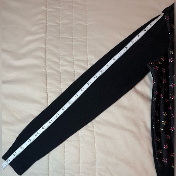 Diane Von Furstenberg Black Sweater with Pink Floral Design - Picture 6 of 8